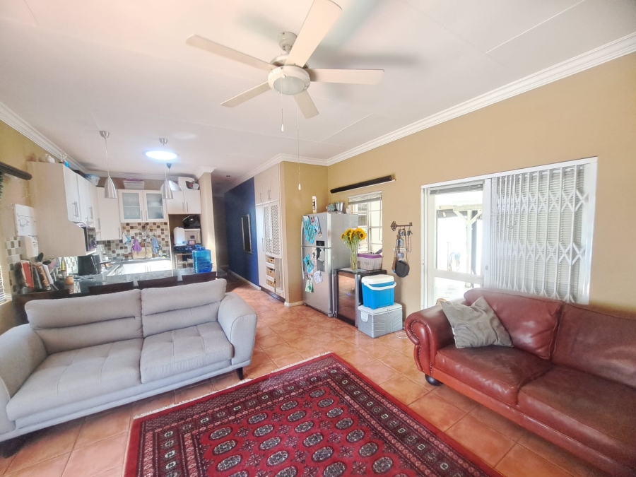 3 Bedroom Property for Sale in Waterval East North West